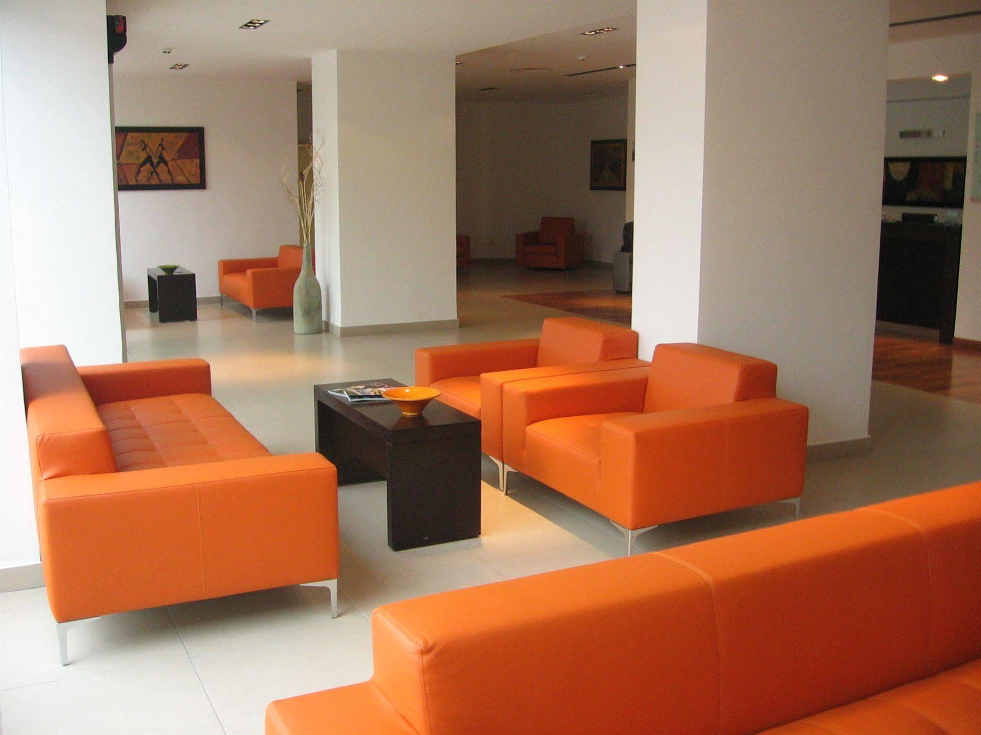 Garden Hotel Latina Esterno foto